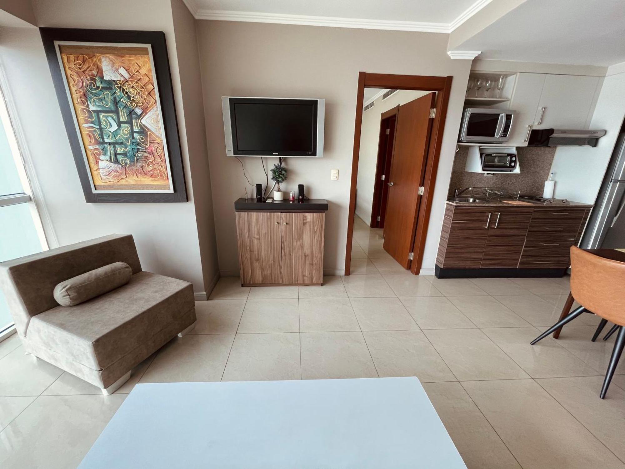 Suite Frente Al Rio En Puerto Santa Ana Riverfront Guayaquil Exterior photo