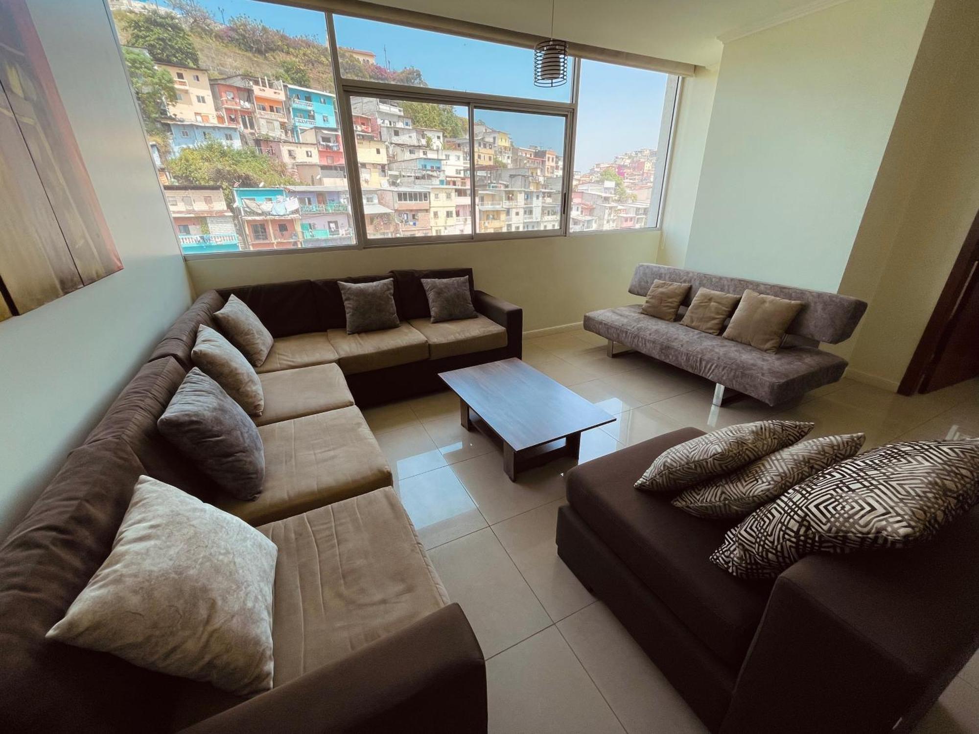 Suite Frente Al Rio En Puerto Santa Ana Riverfront Guayaquil Exterior photo